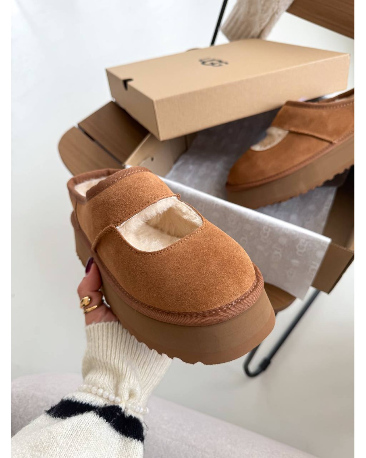 Bea Mary Jane Chestnut