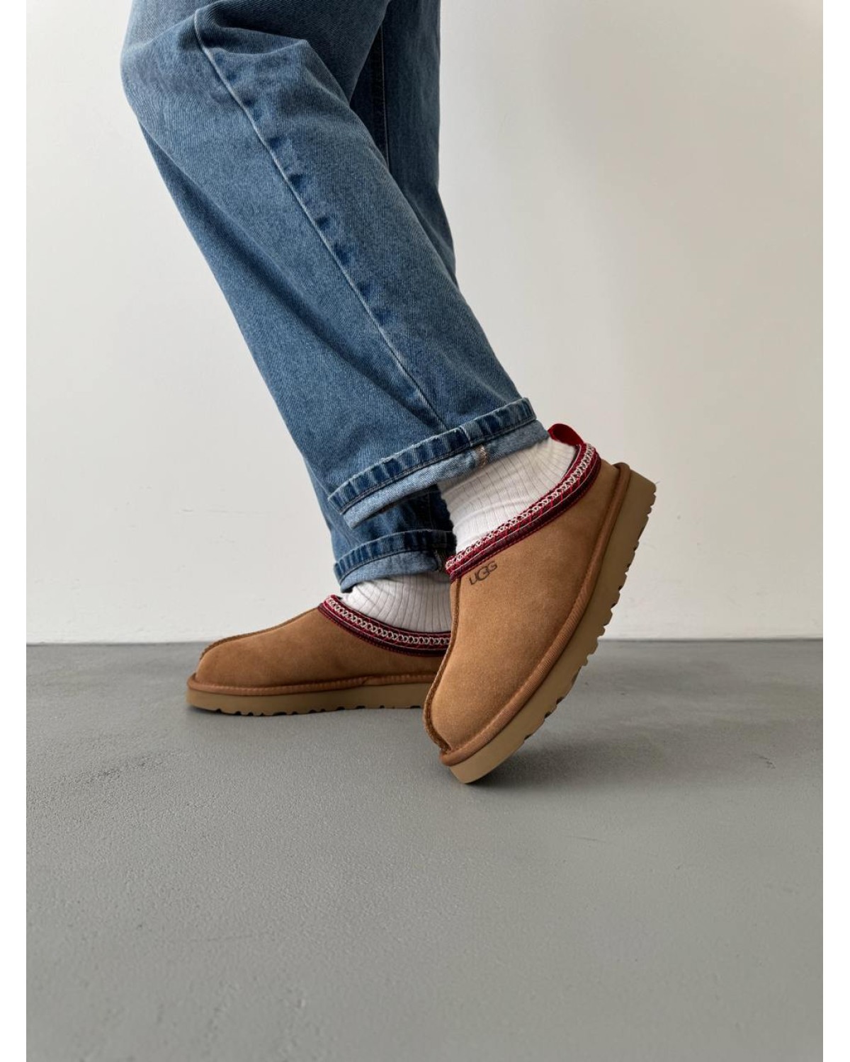 UGG Tasman