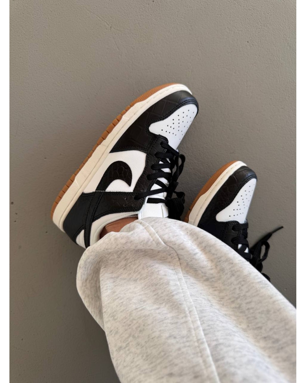 Nike SB Dunk “BLack Croc”