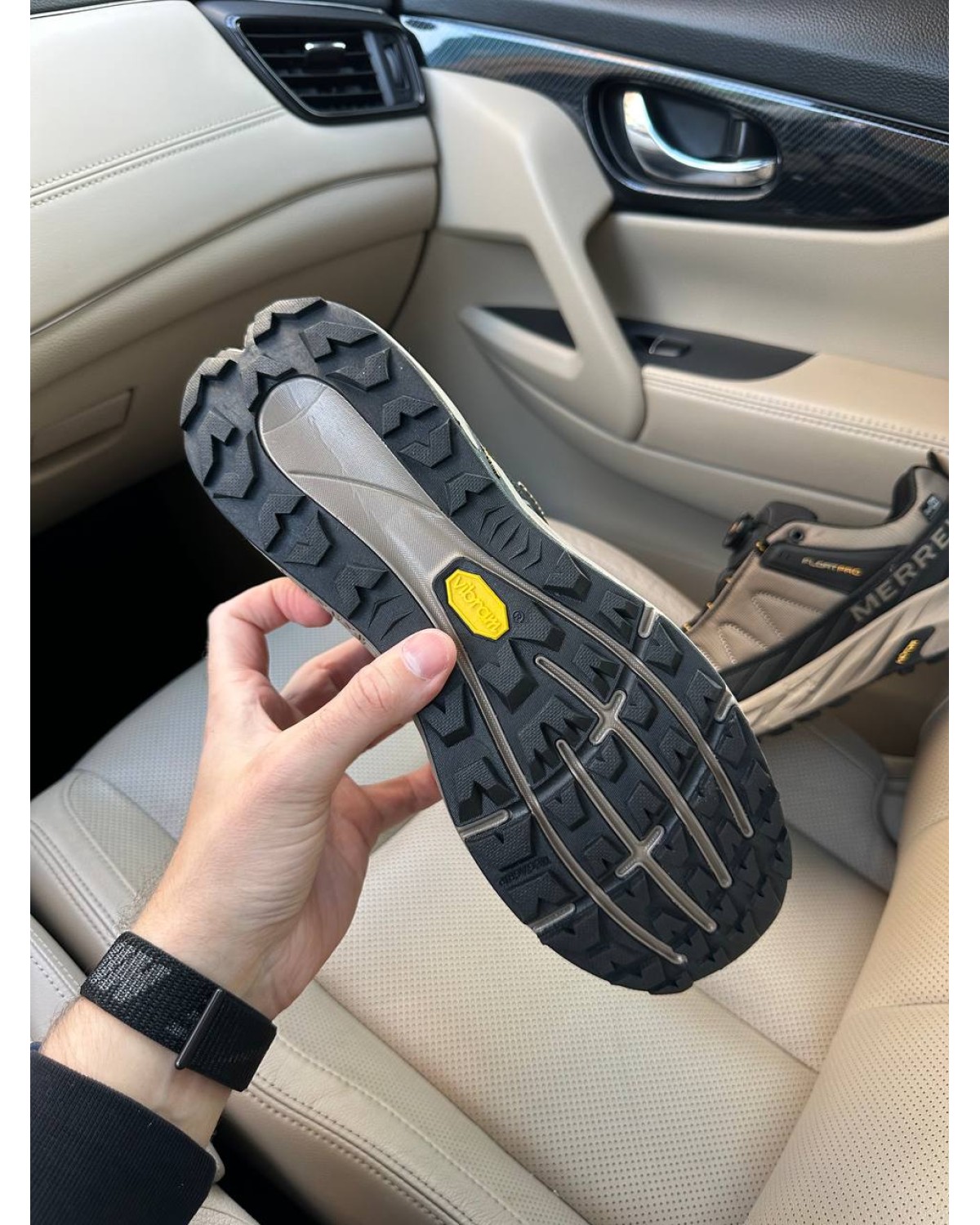 Merrell Float Pro Beige Black Merrell Float Pro Beige Black