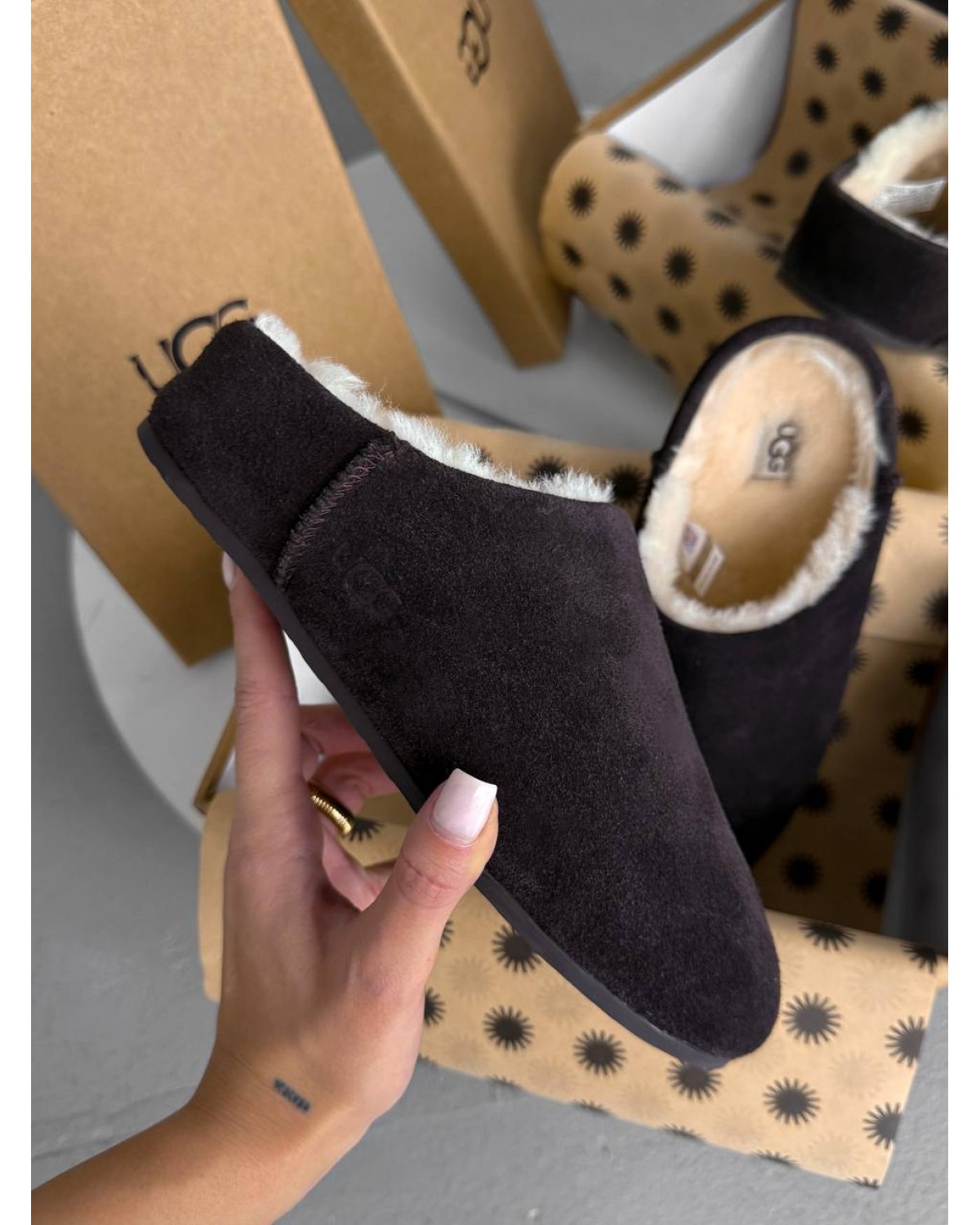 Ugg Elea Slip-on Cocoa Ugg Elea Slip-on Cocoa