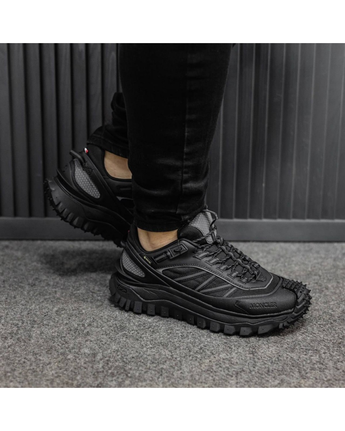 Moncler Trailgrip Gore-Tex