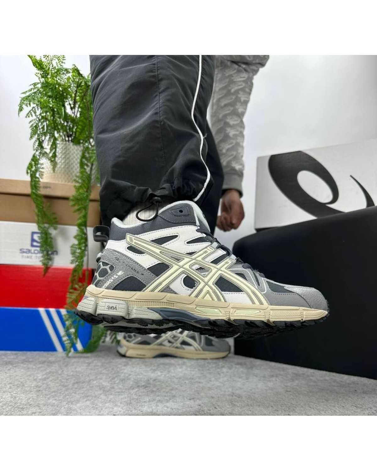 Asics Gel-Kahana 8 Black Gore-Tex Asics Gel-Kahana 8 Black Gore-Tex