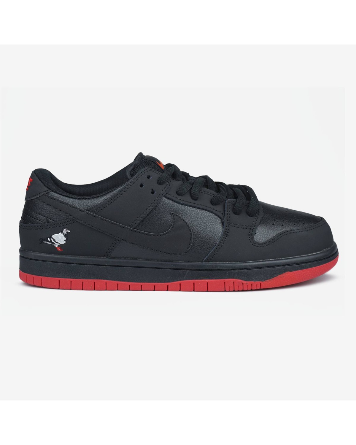 Nike Dunk Low Pigeon Black Red