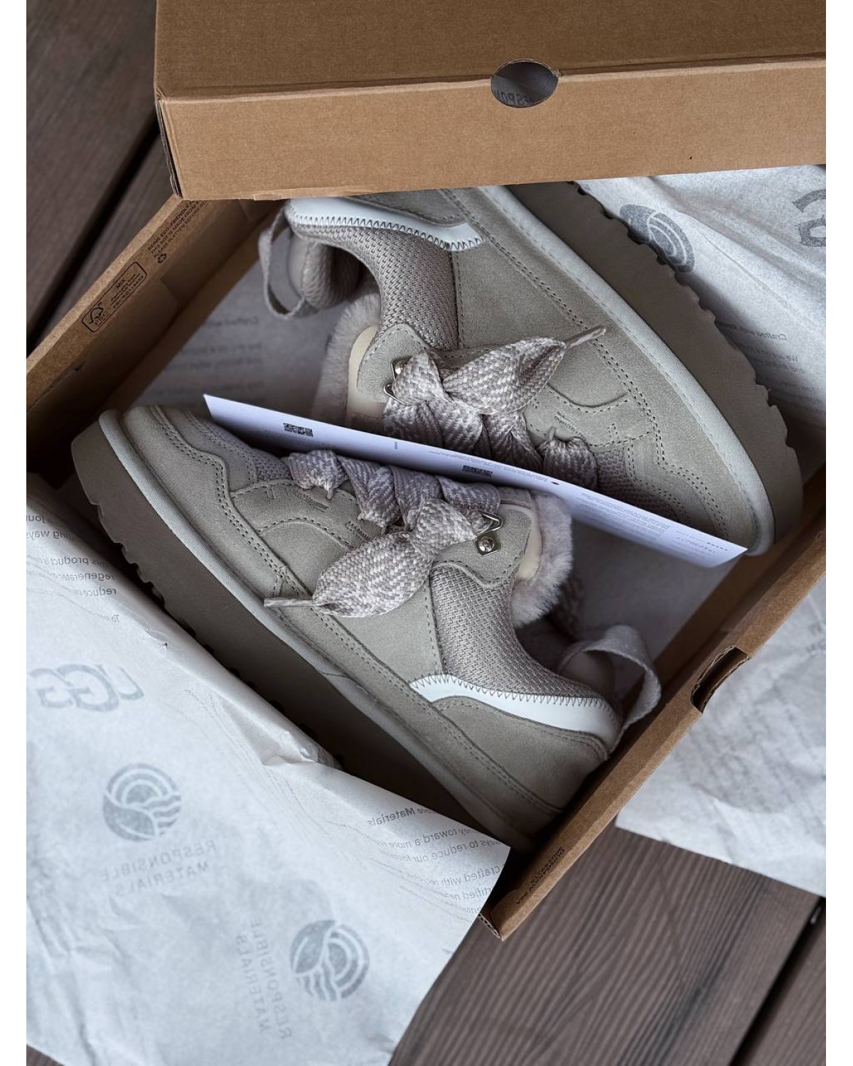 Ugg Lowmel Hickory Grey Ugg Lowmel Hickory Grey