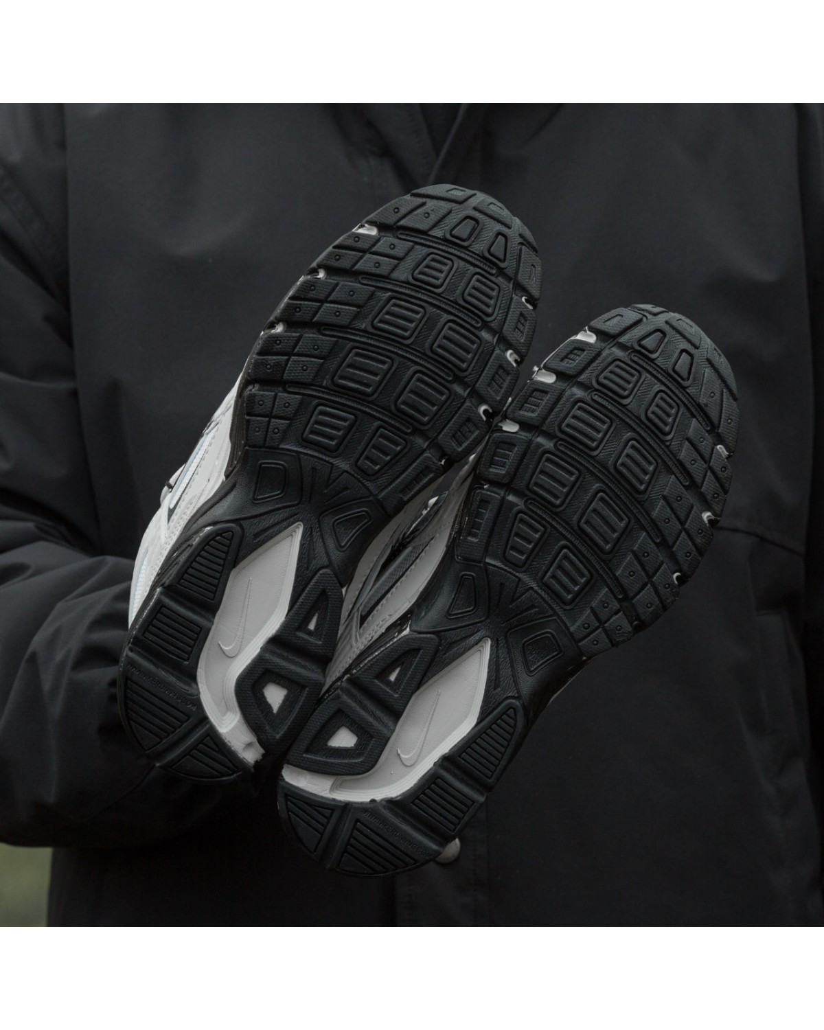 Nike Initiator Custom White Black Nike Initiator Custom White Black