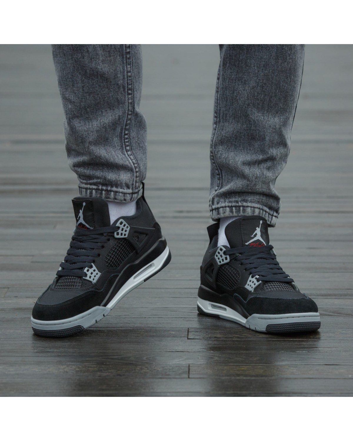 Air Jordan Retro 4 Black Air Jordan Retro 4 Black