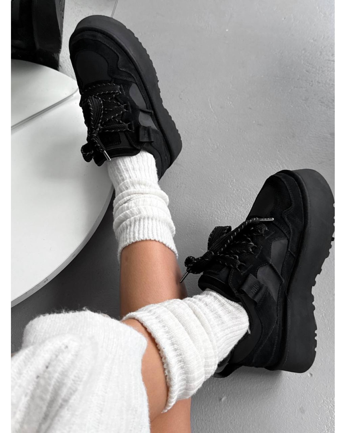 UGG Astromel Black UGG Astromel Black