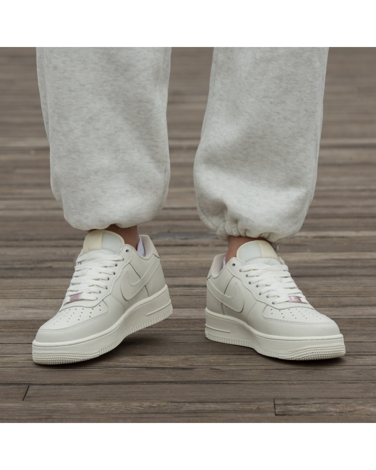 Nike Air Force 1 Low Molten Metal Pink White