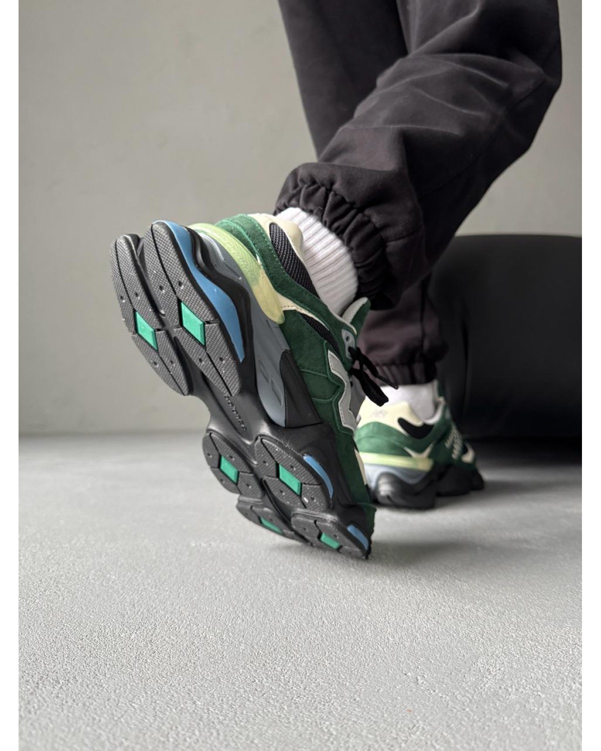 New Balance 9060 Green Black New Balance 9060 Green Black