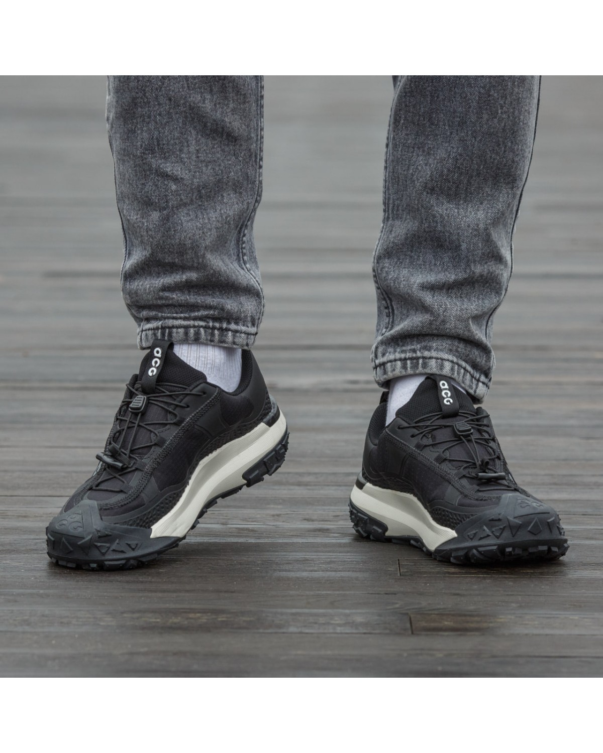 Nike Acg Moutain fly Gore Tex Black Beige