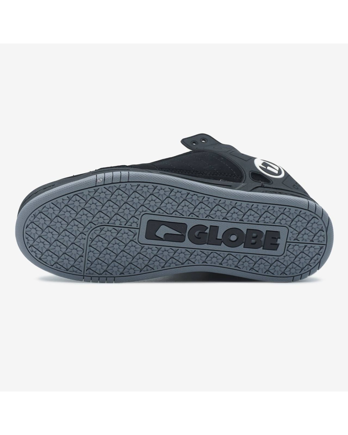 Globe Tilt Black White Logo