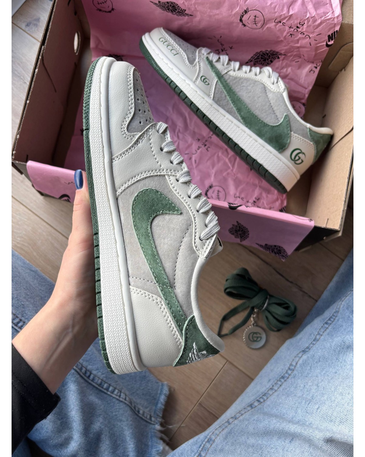 Jorgan 1 Low x Travis Scott x Gucci Green Beige
