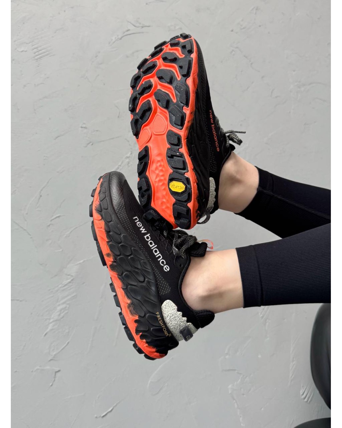 New Balance Fresh Foam X More Trail v3 Black/Orange