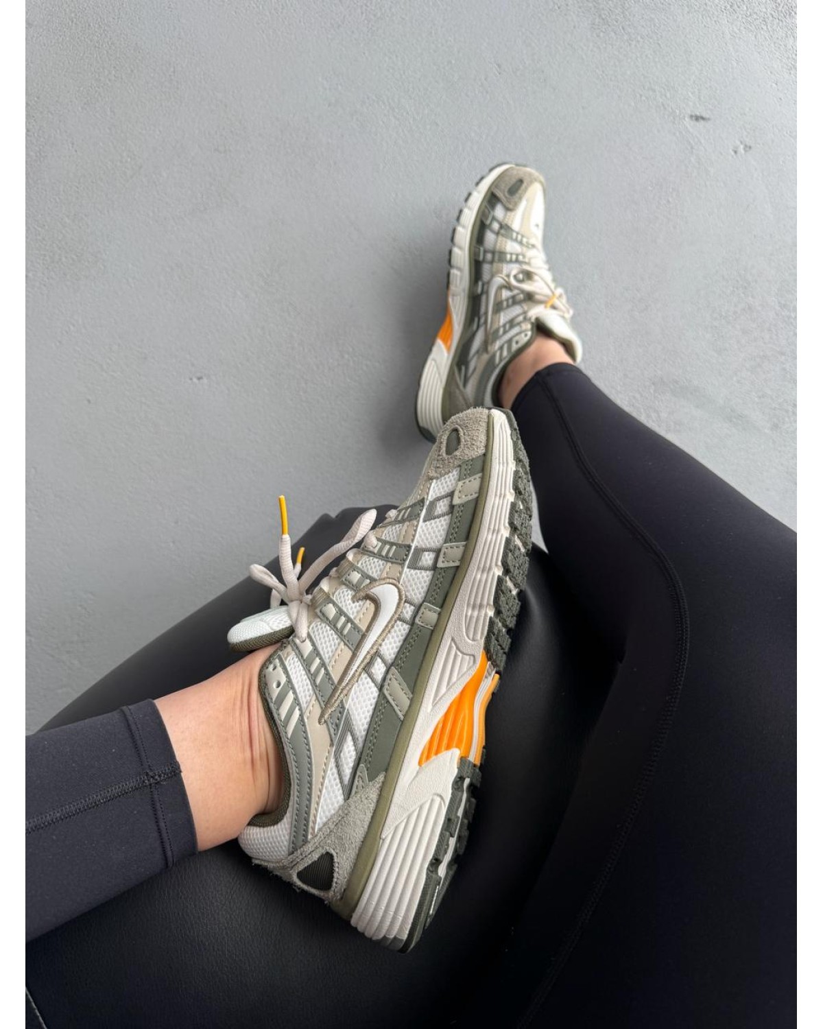 Nike P-6000 Light Army Cargo Khaki