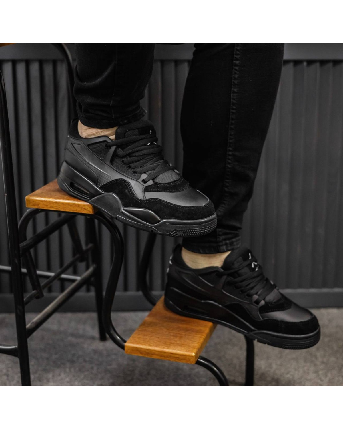 Nike Air Jordan 4 RM