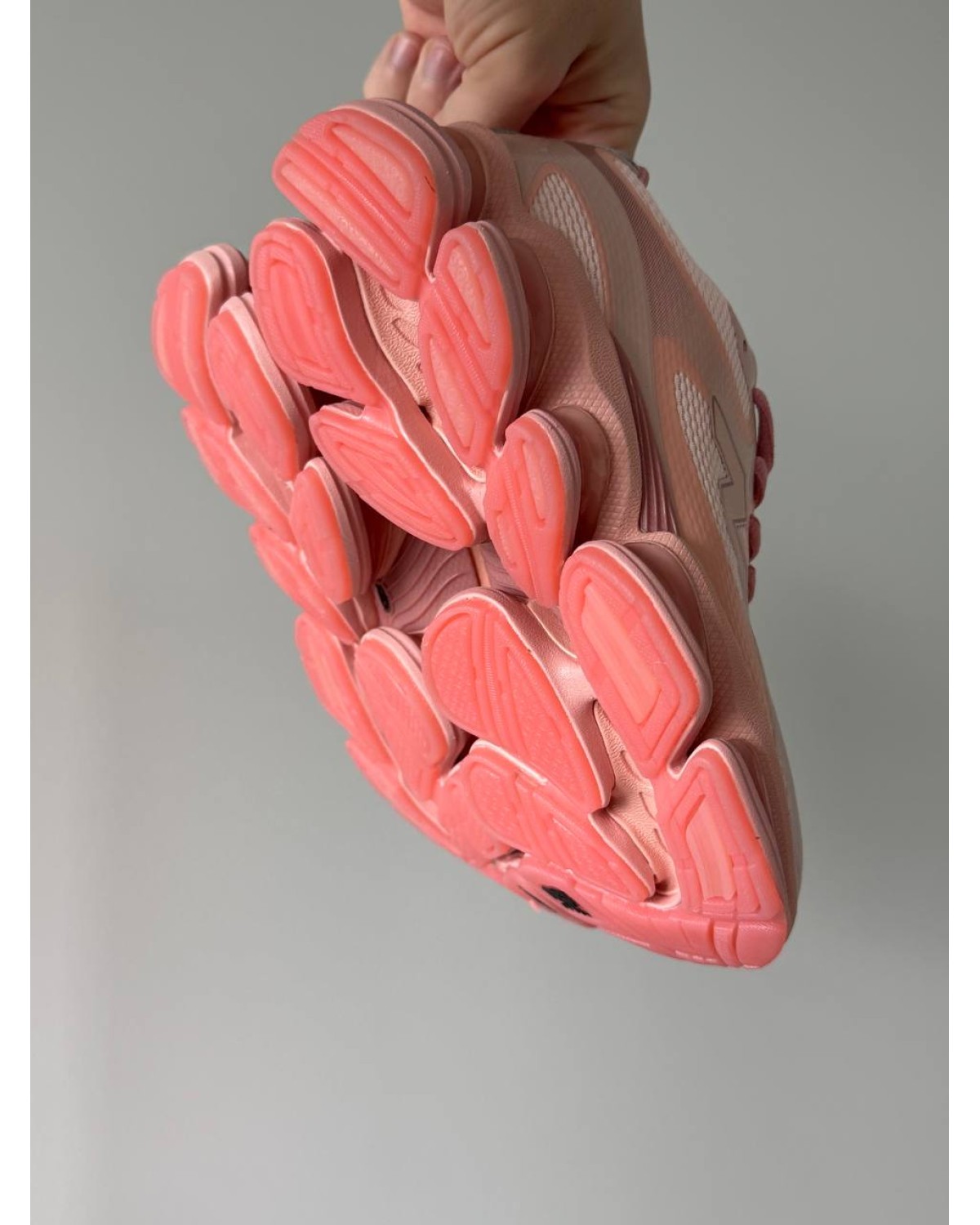 New Balance 2000 Pink