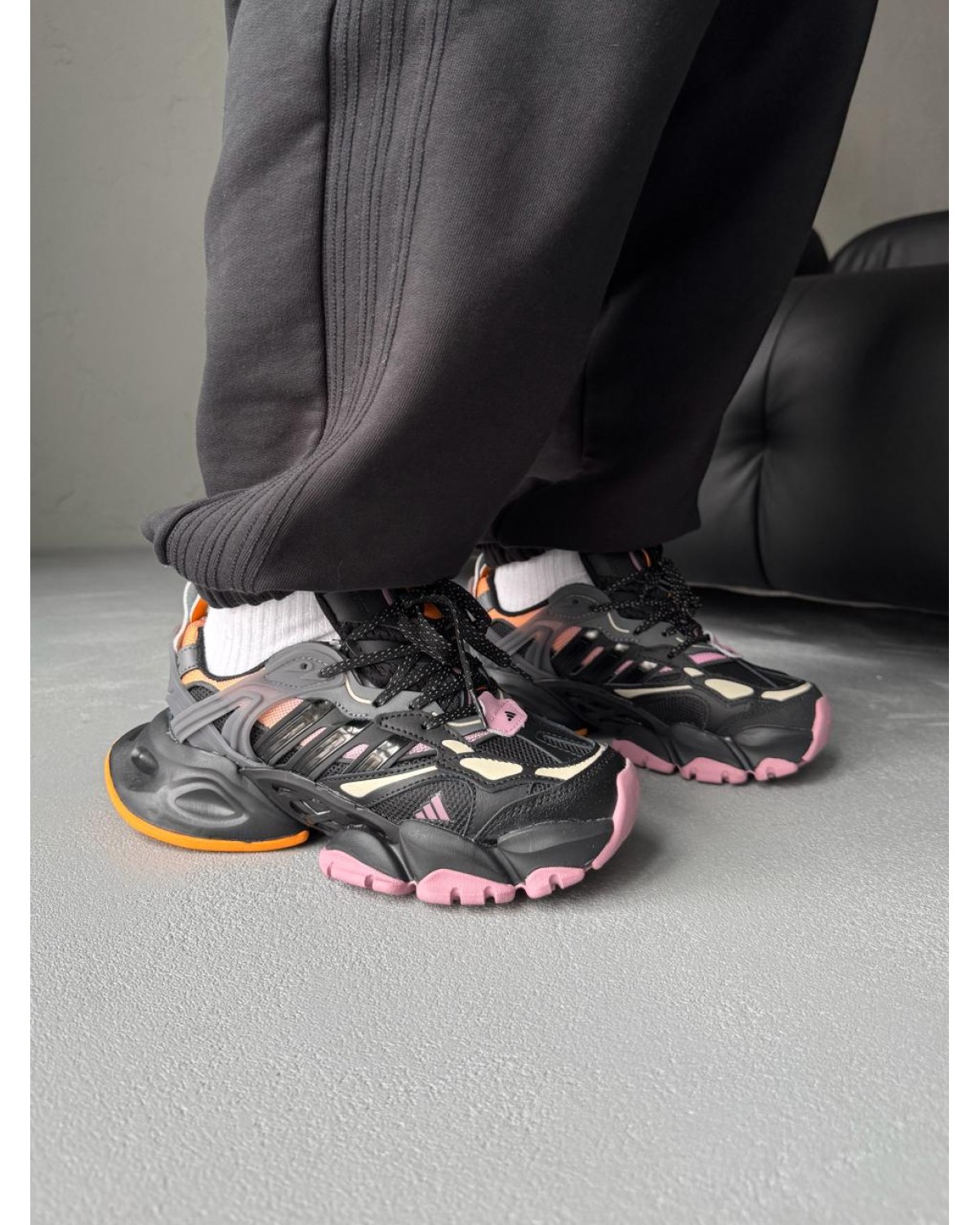 Adidas Vento XLG Black Orange Adidas Vento XLG Black Orange