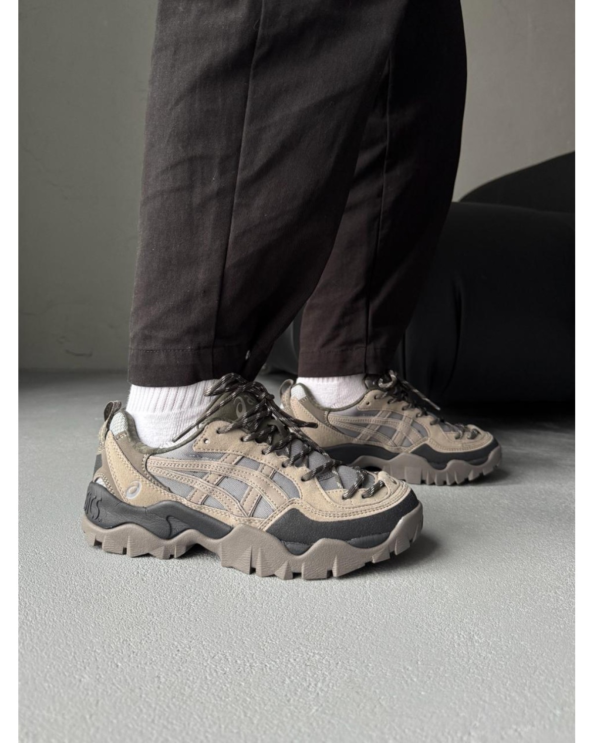 Asics Gel-Pickax Clay Grey/Mink