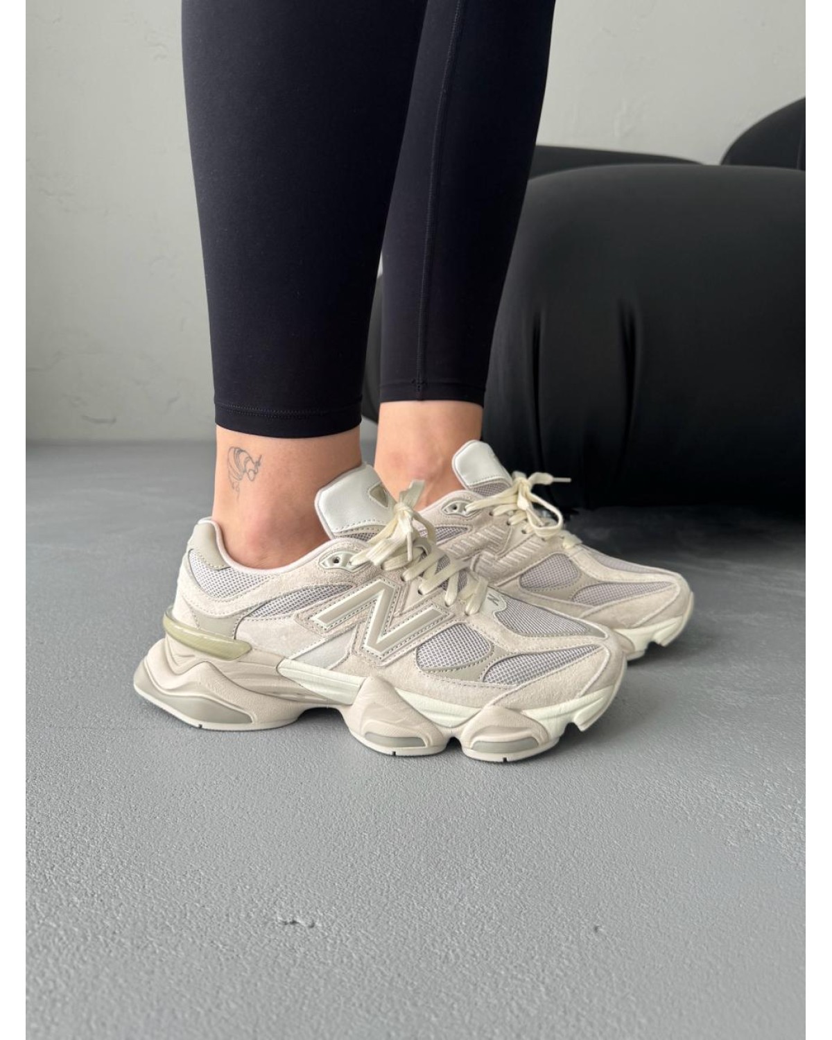 New Balance 9060 Beige/Pink