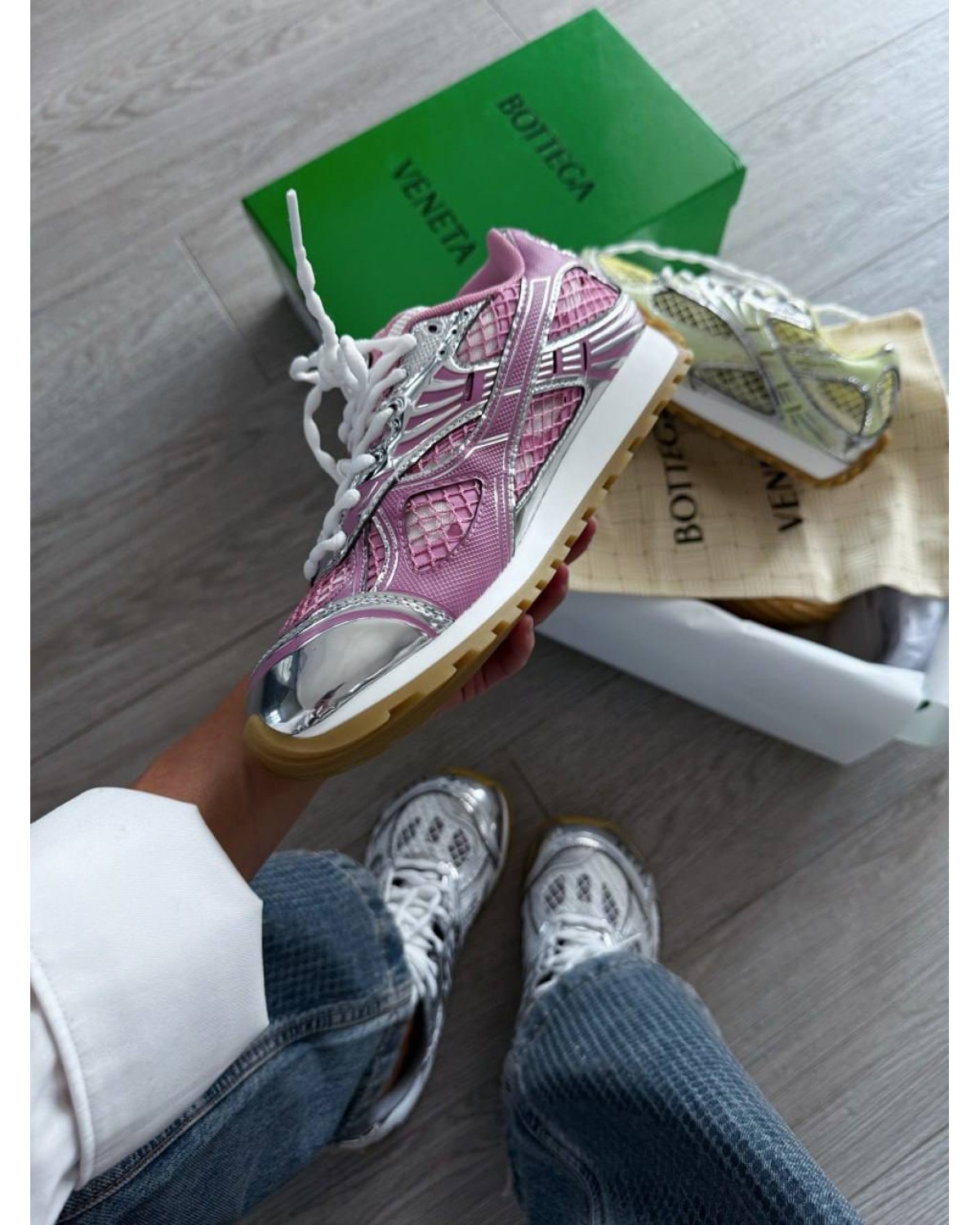 Bottega Veneta Orbit Sneaker Gloss Silver/Pink