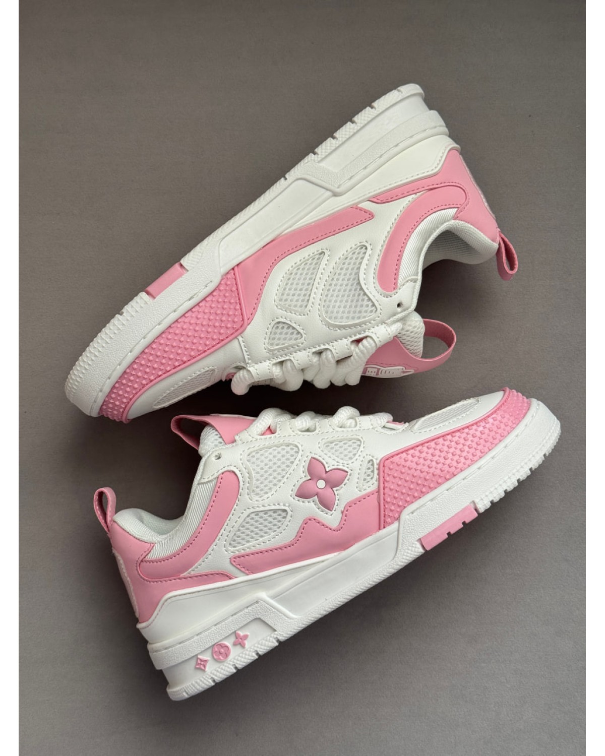 Louis Vuitton Skate 1854 Pink