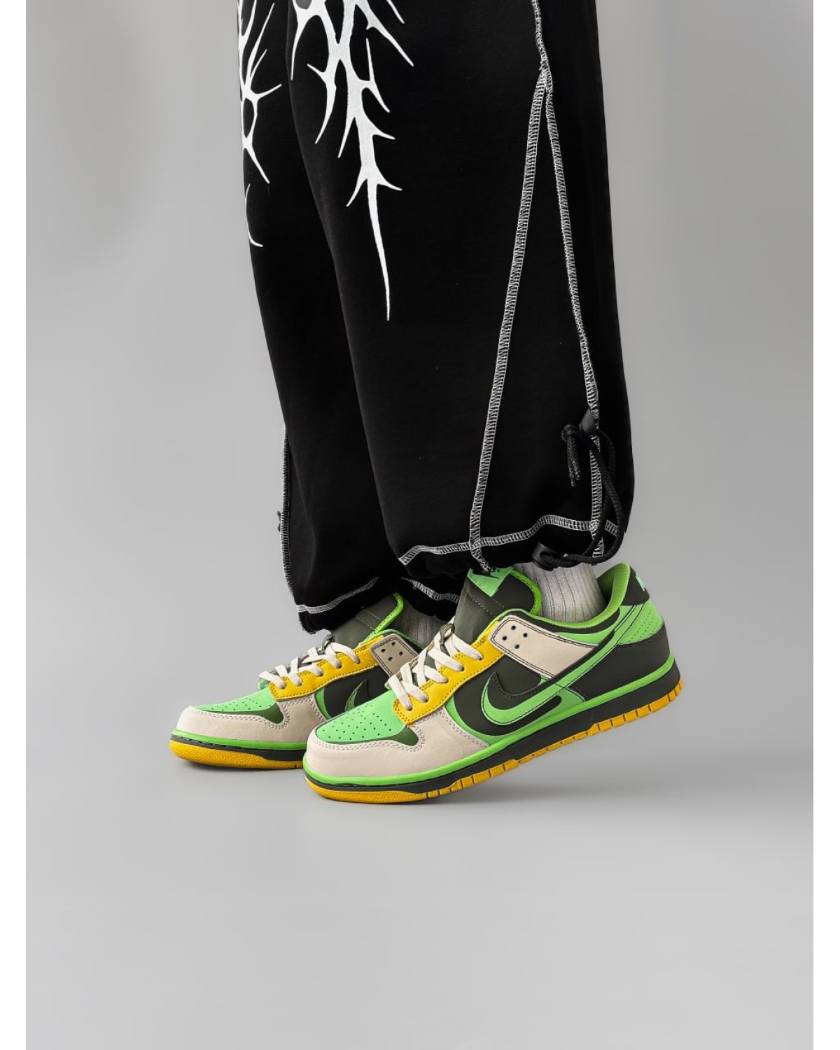 Nike SB Dunk Low Green Yellow