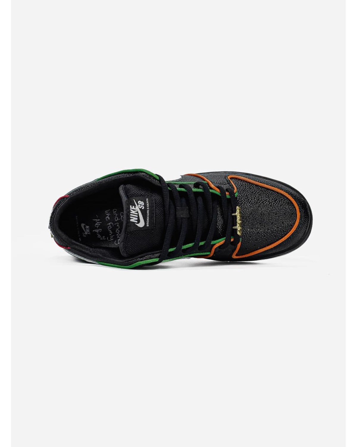 Nike SB Dunk Low Pro х Bronx Girls Skate