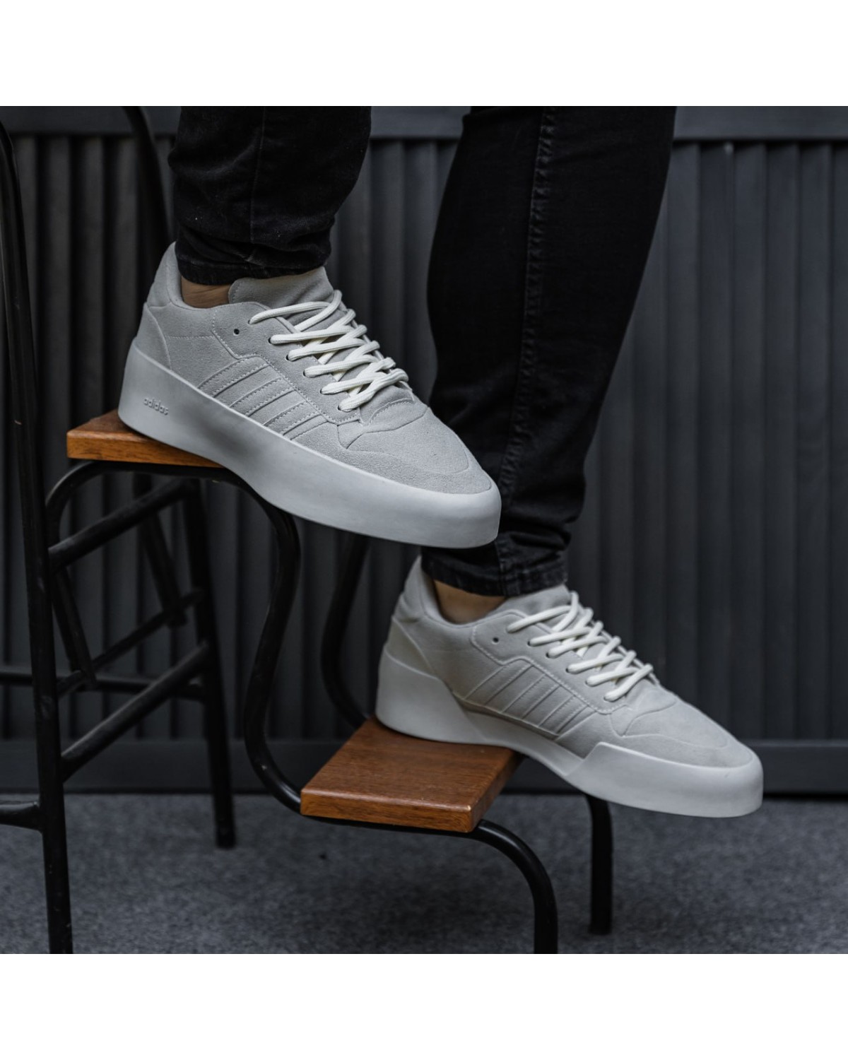 Adidas Forum Low 86 x Essential Fear of God