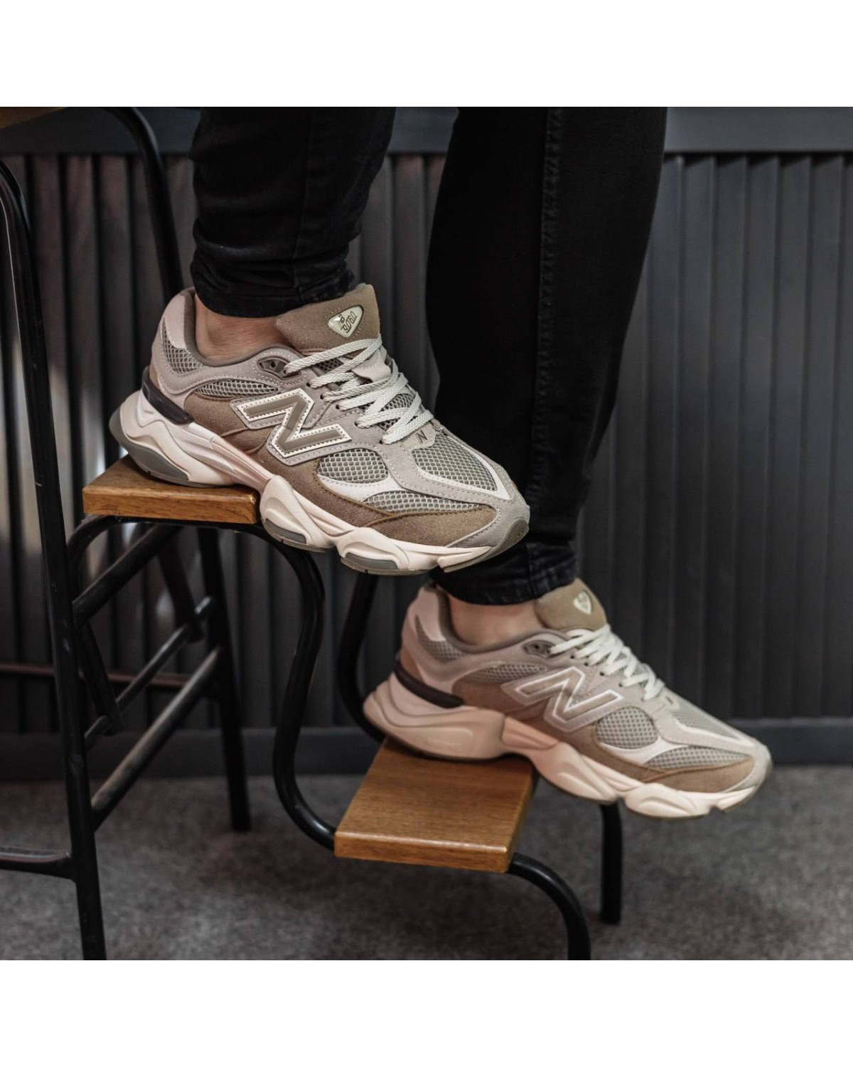 New Balance 9O60