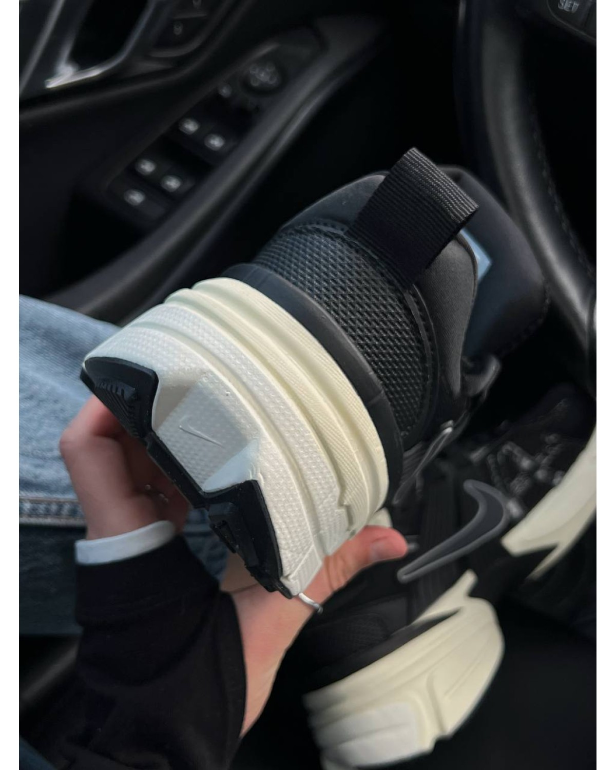 Nike V2K Run