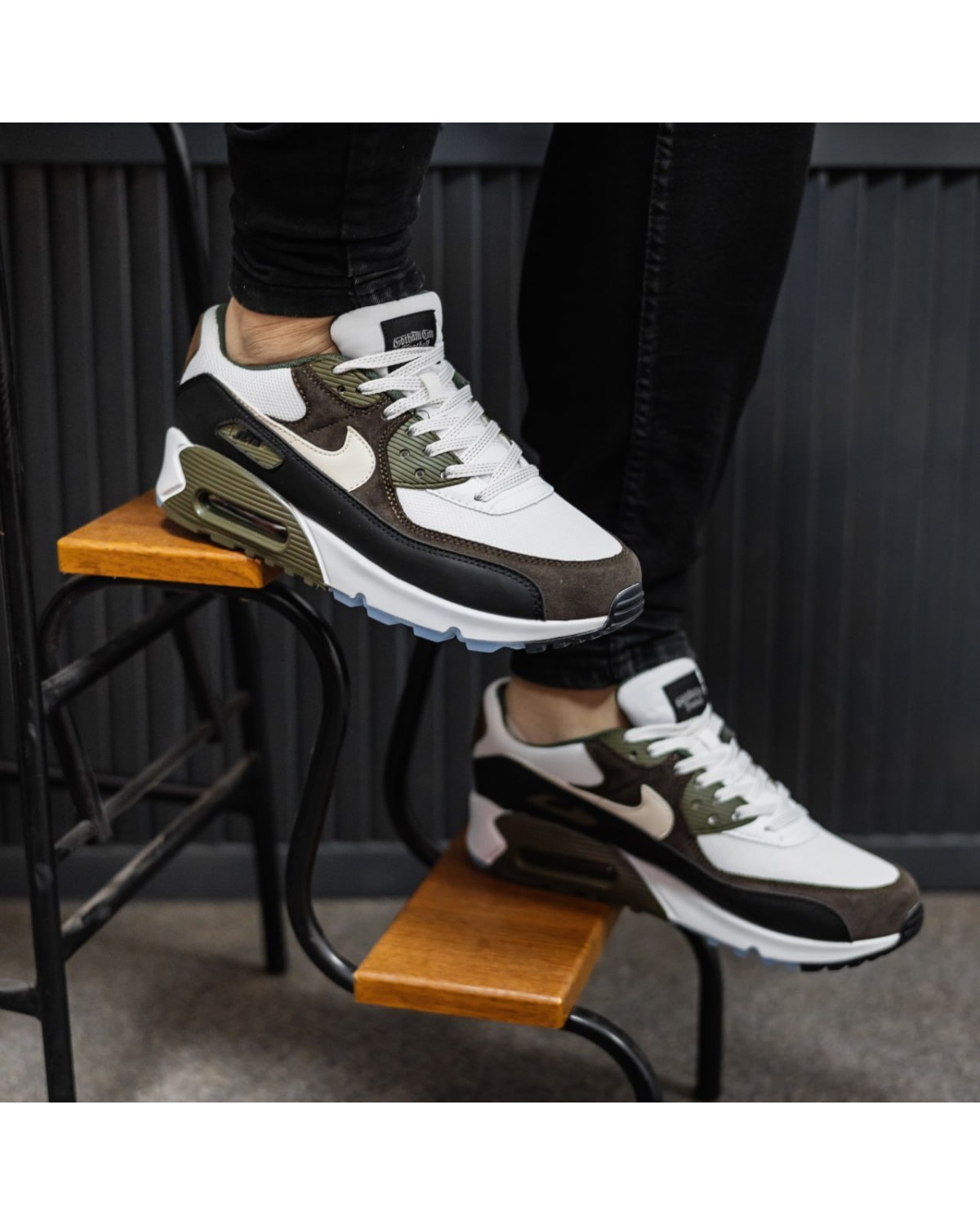 Nike Air Max 90