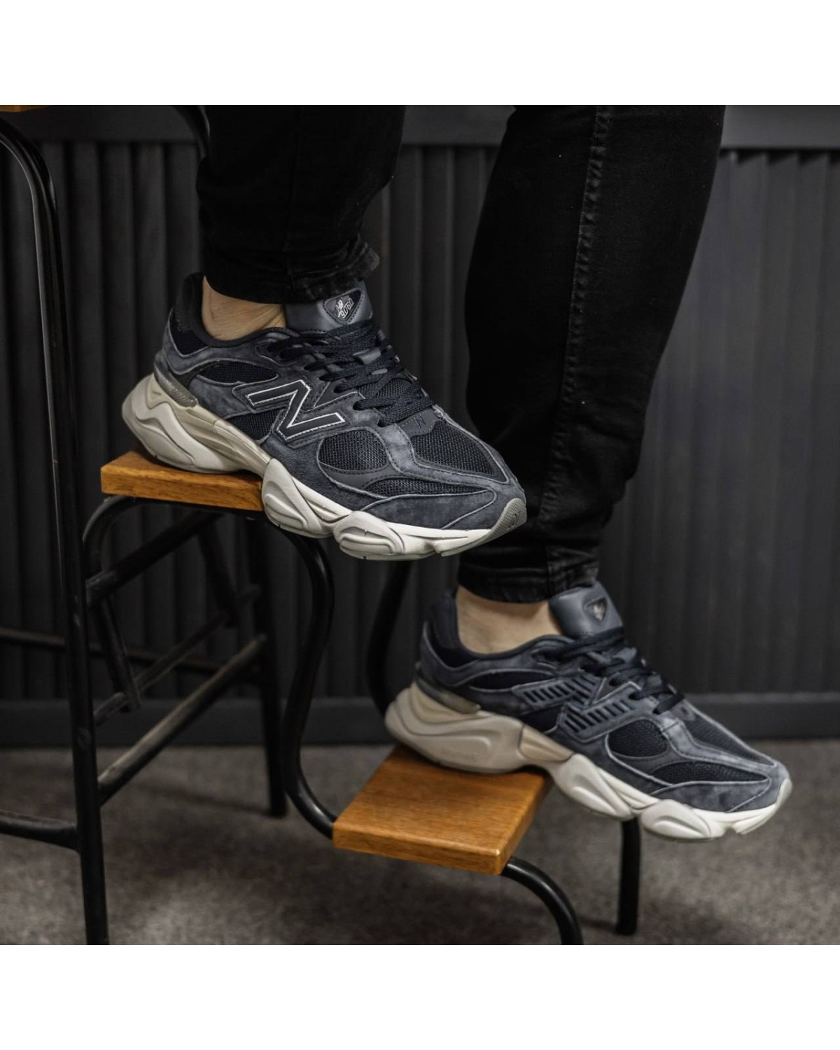 New Balance 9060