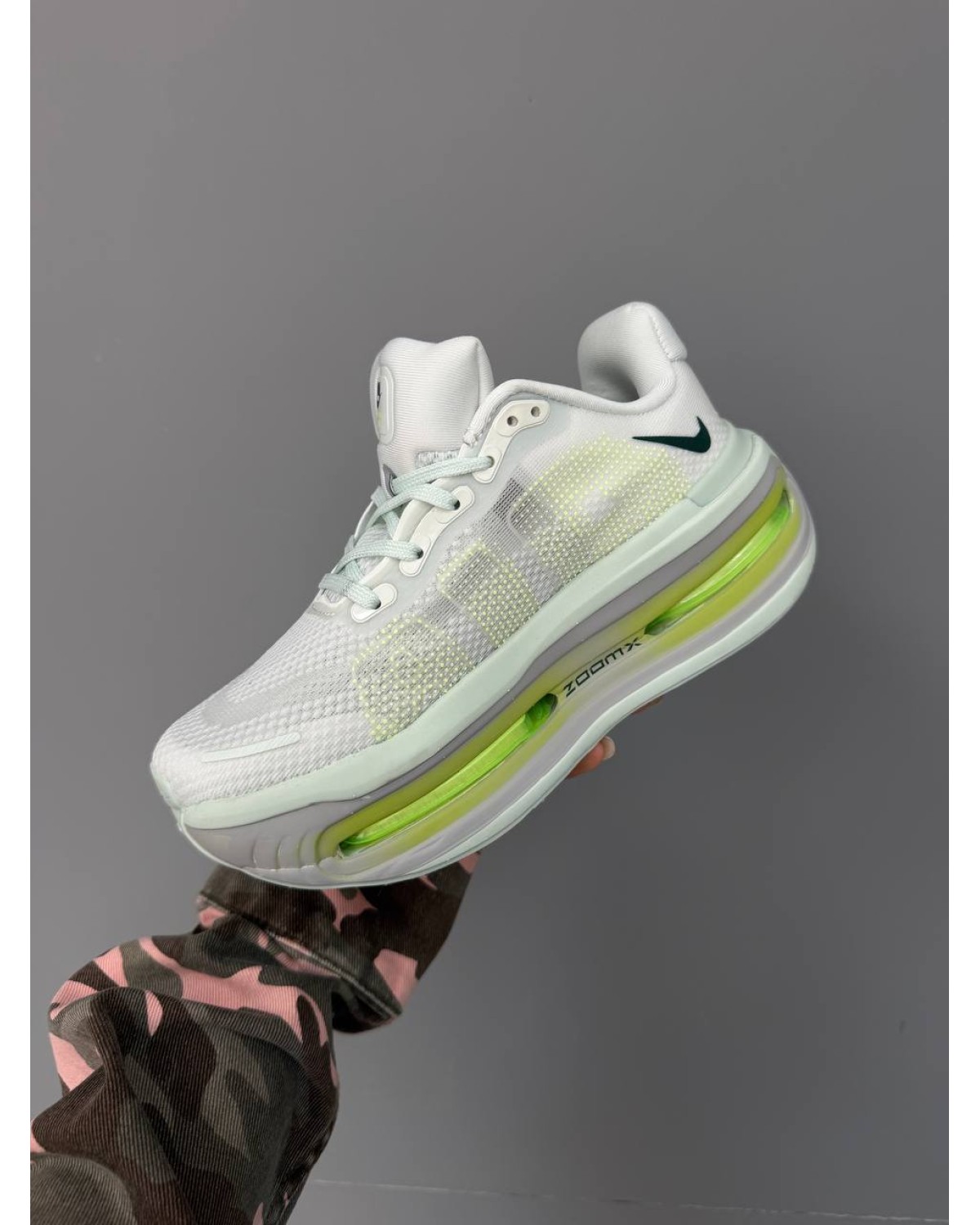 Nike Air Zoom  Vomero Lime