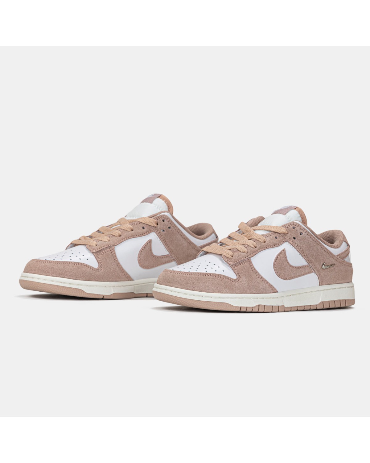 Nike Dunk Low Suede Rose