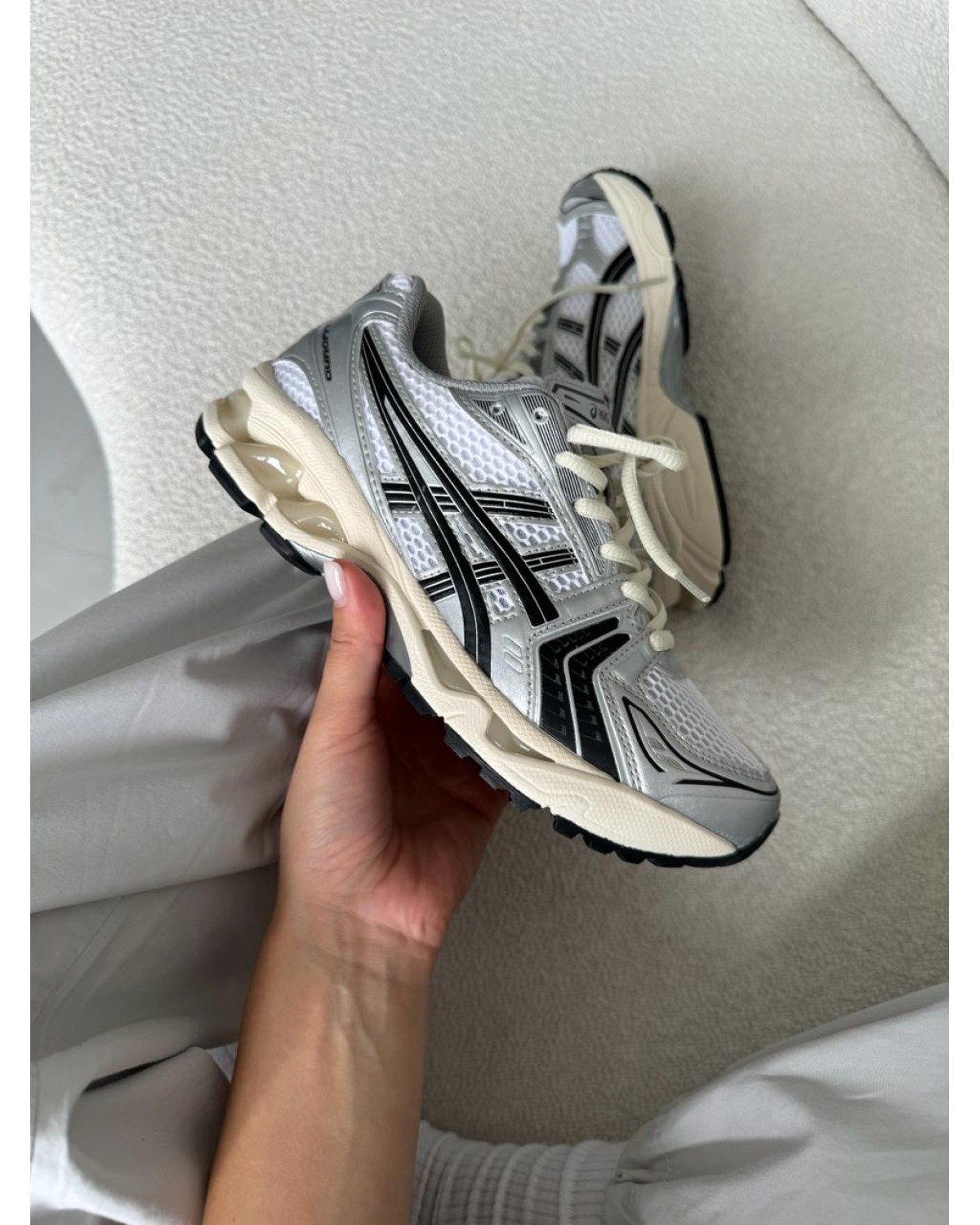 Asics Gel-Kayano 14 White/Silver/Black