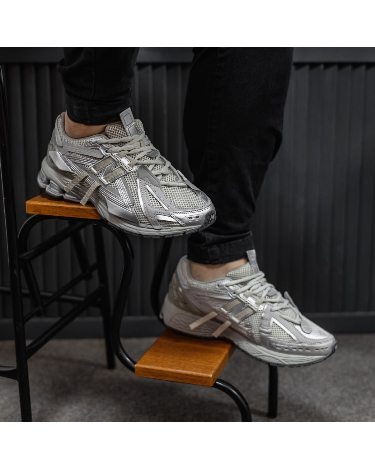 New Balance 1906A
