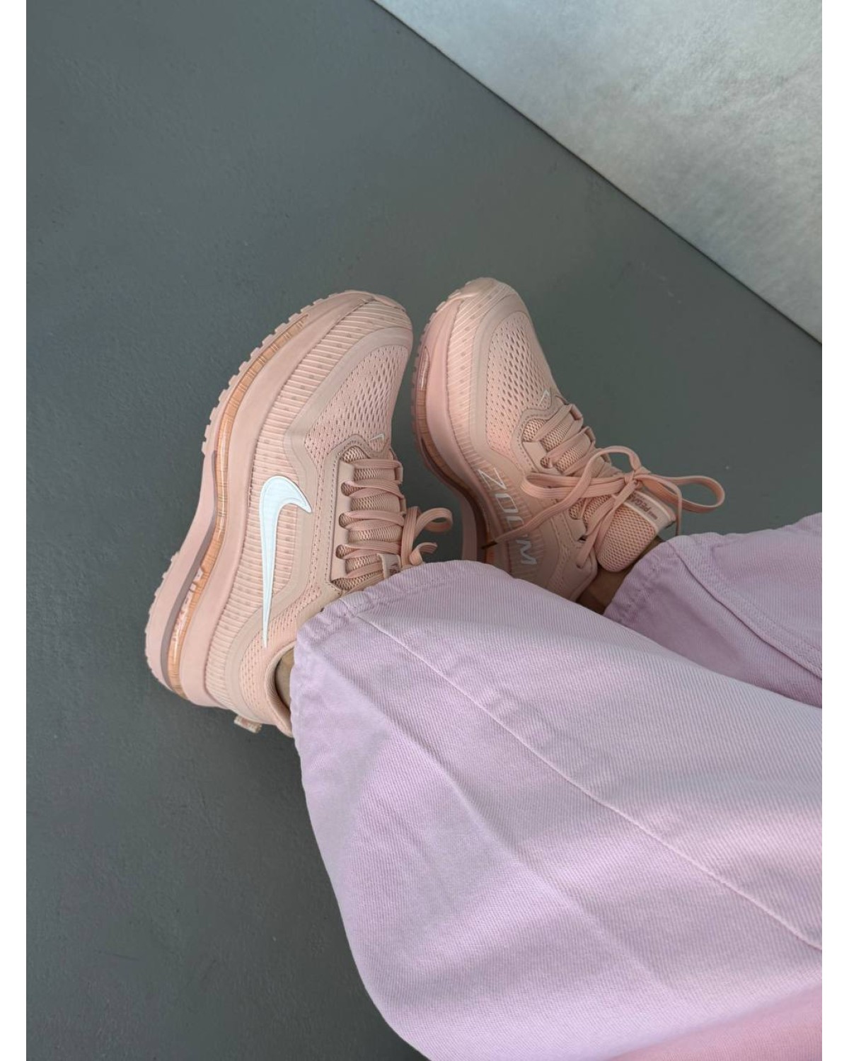 Nike Pegasus Peach