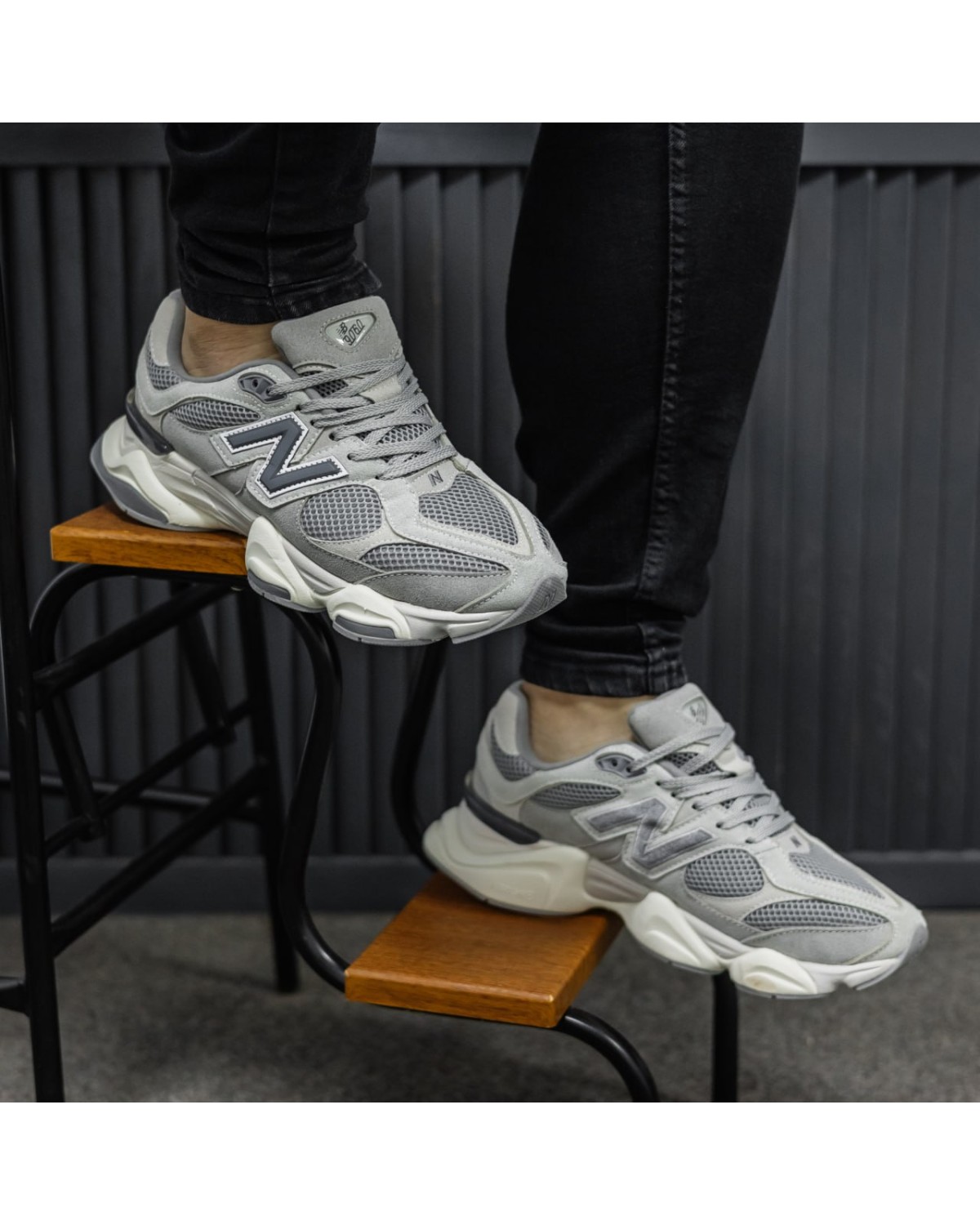 New Balance 9060