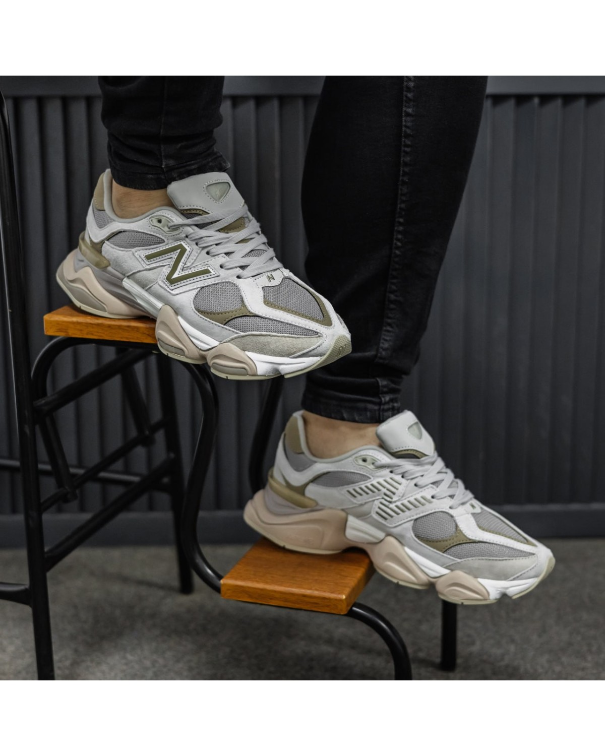 New Balance 9060