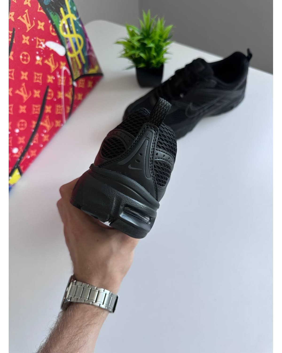 Nike Air Max Moto 2K Black Nike Air Max Moto 2K Black