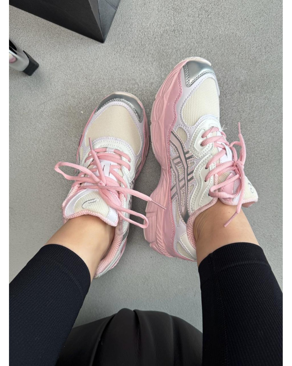 Asics Gel-NYC Pink Beige Silver Asics Gel-NYC Pink Beige Silver