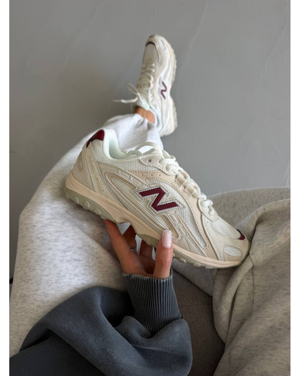 New Balance 204L Cream/Burgundy