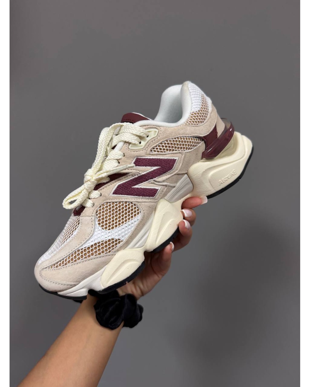 New Balance 9060 Linen Burgundy New Balance 9060 Linen Burgundy