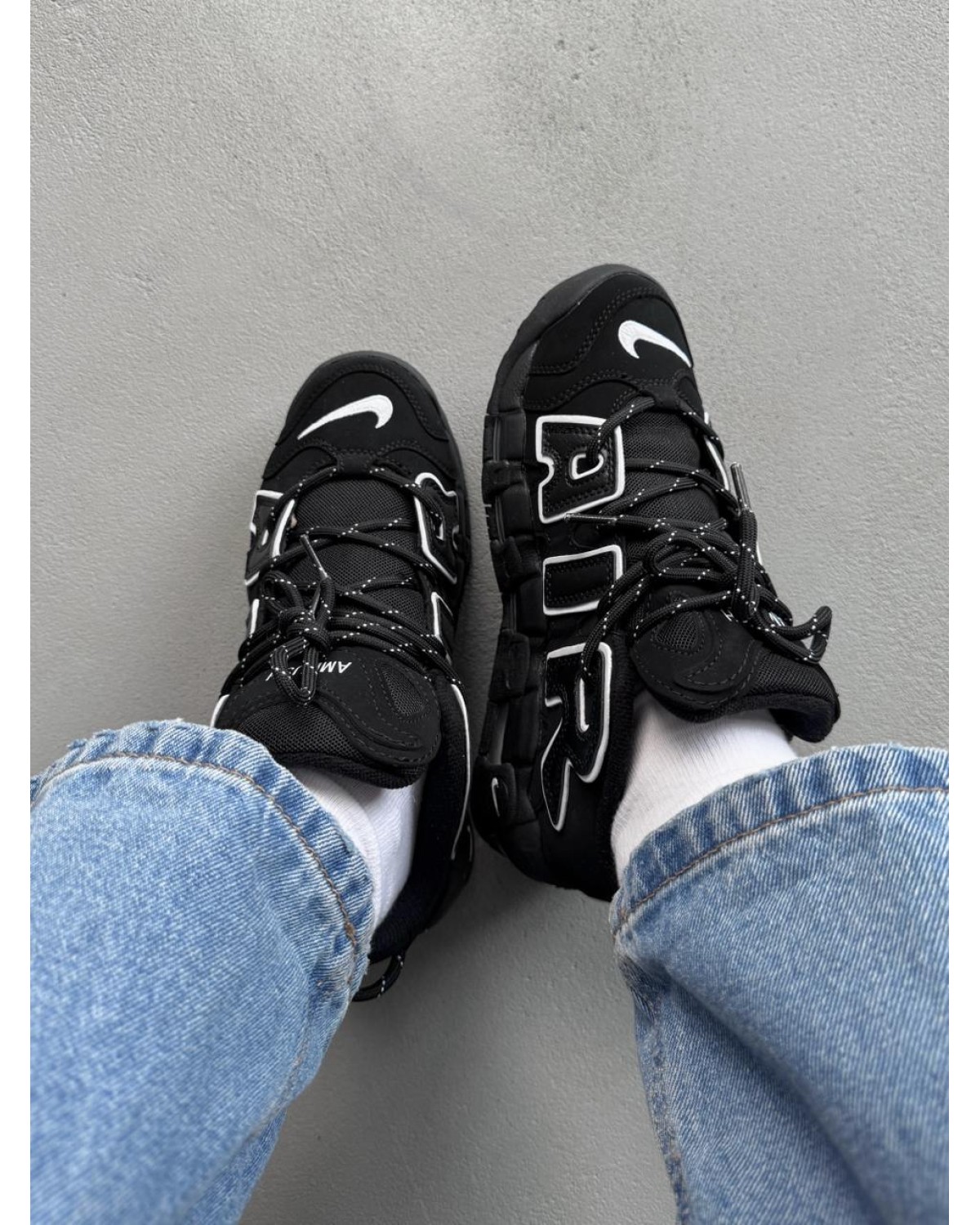Nike Air More Uptempo 96 Black/White Nike Air More Uptempo 96 Black/White