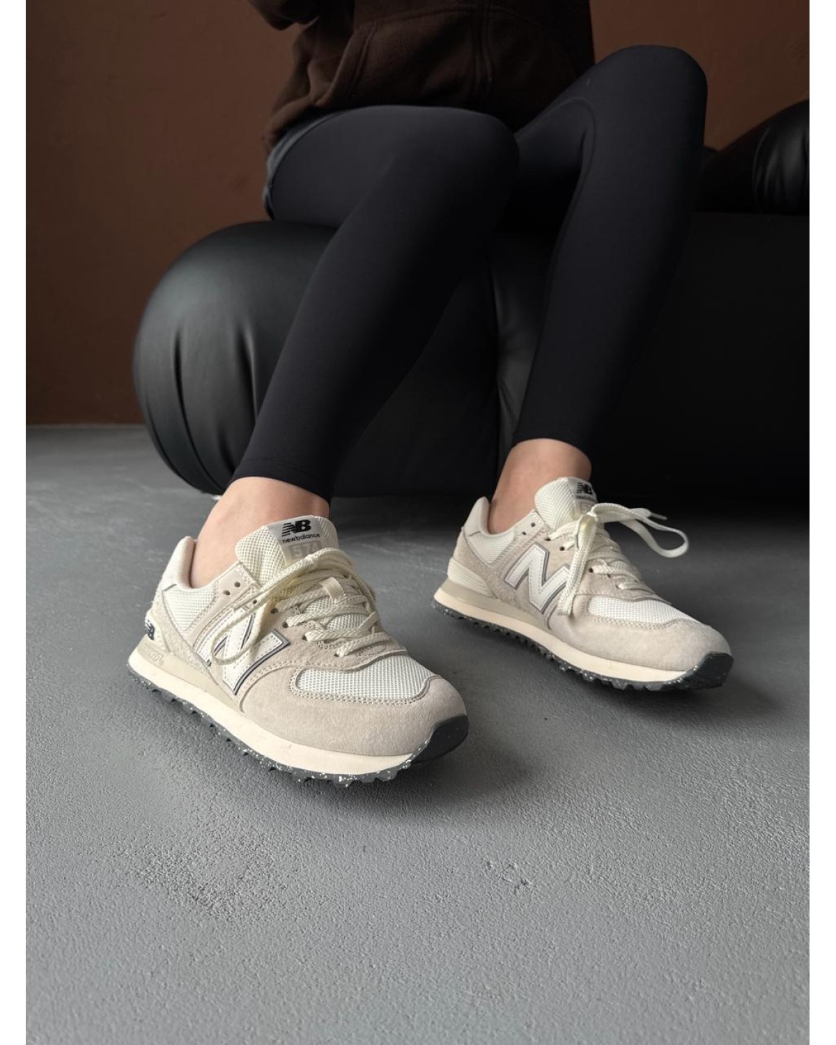 New Balance 574 Beige New Balance 574 Beige