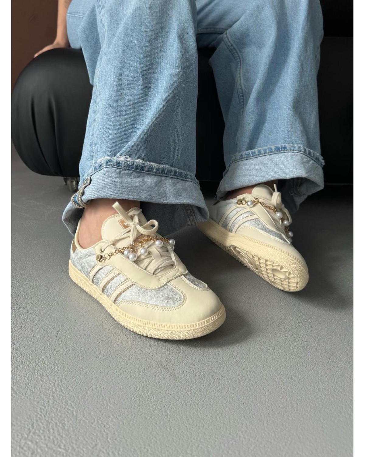 Adidas Samba OG Saltwater Pearl Adidas Samba OG Saltwater Pearl