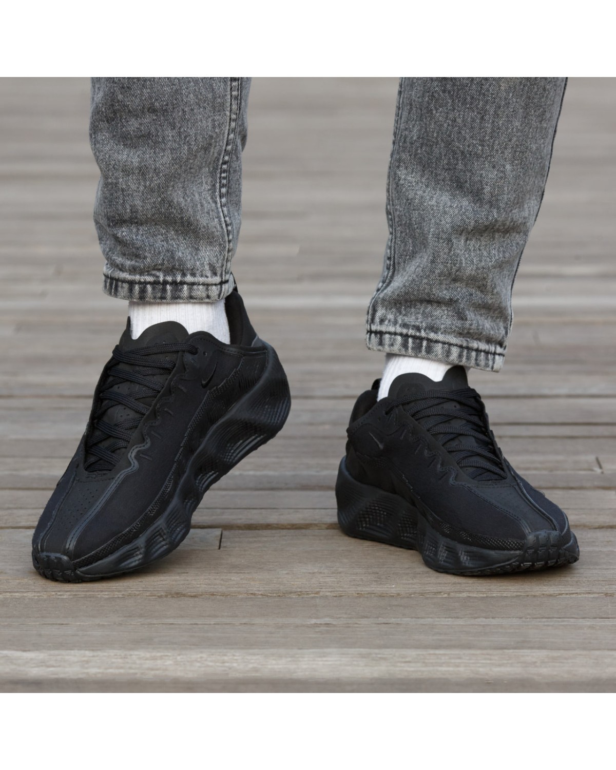 Nike Ava Rover All Black Nike Ava Rover All Black