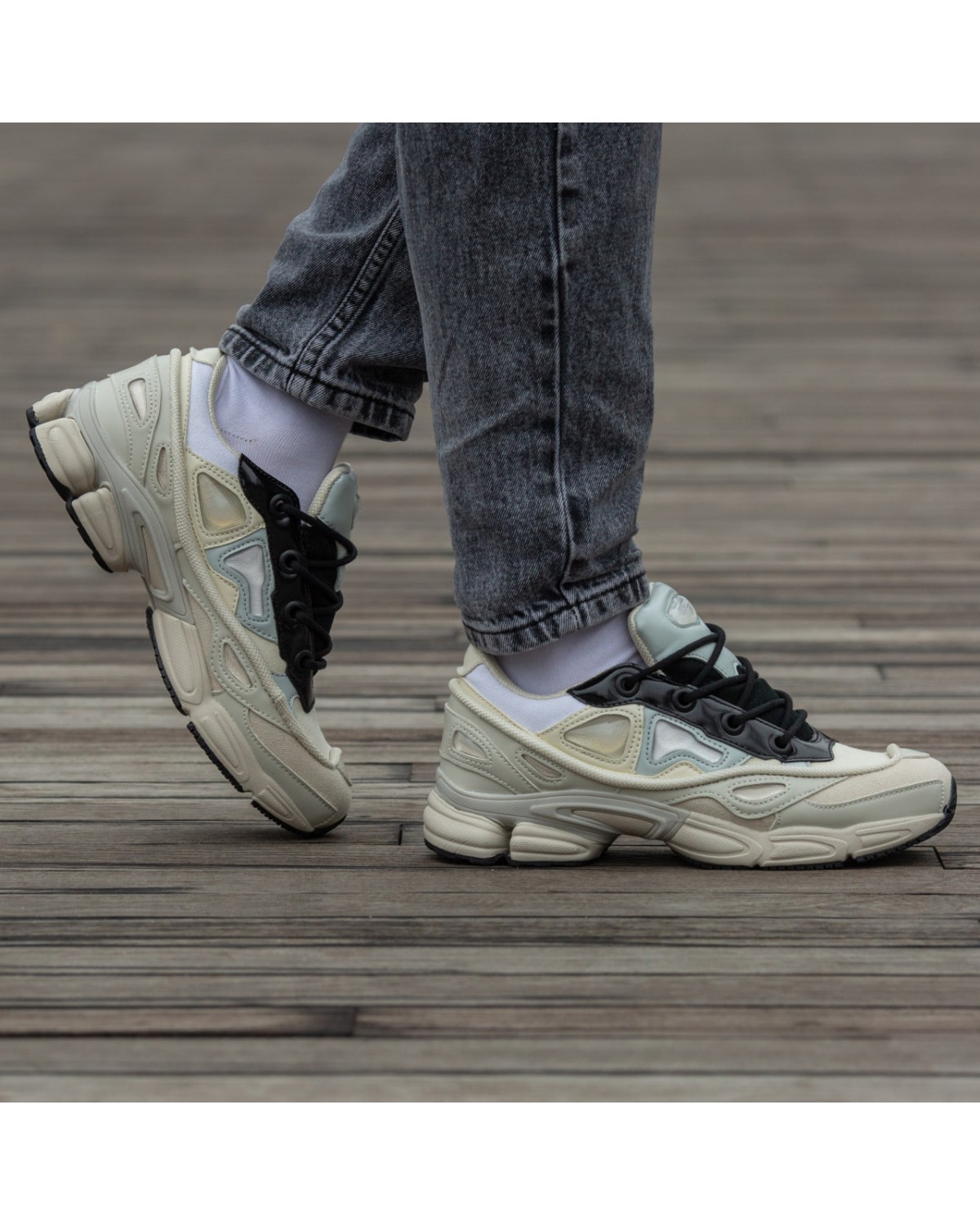 Adidas x Raf Simons Ozweego White Beige Adidas x Raf Simons Ozweego White Beige