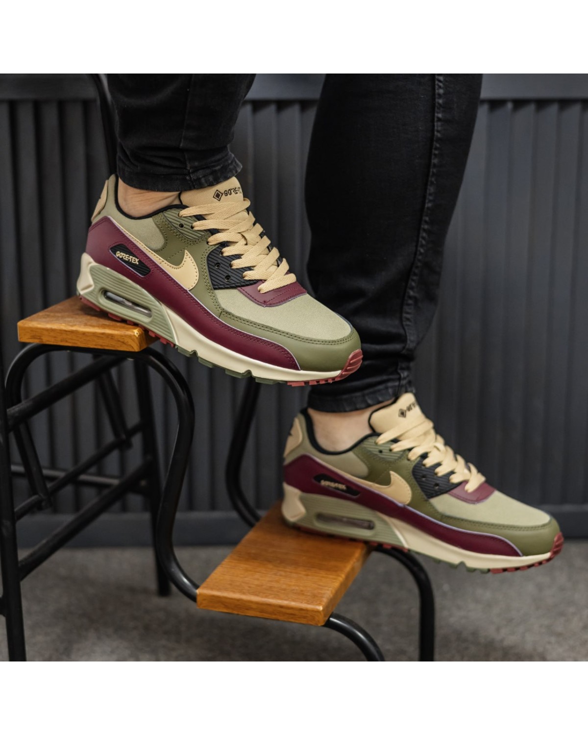 Nike Air Max 90